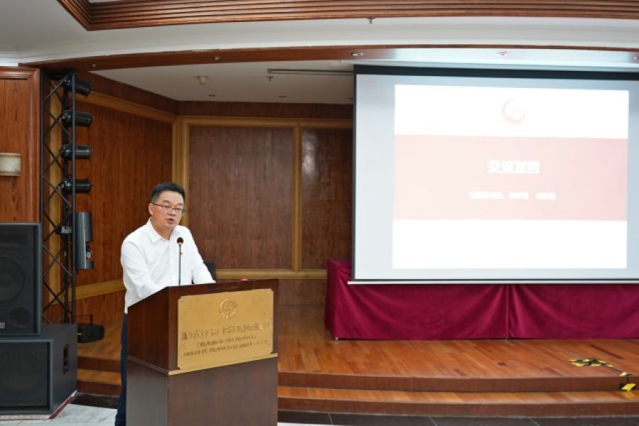 1623394496103993m8gF.jpg 4.jpg